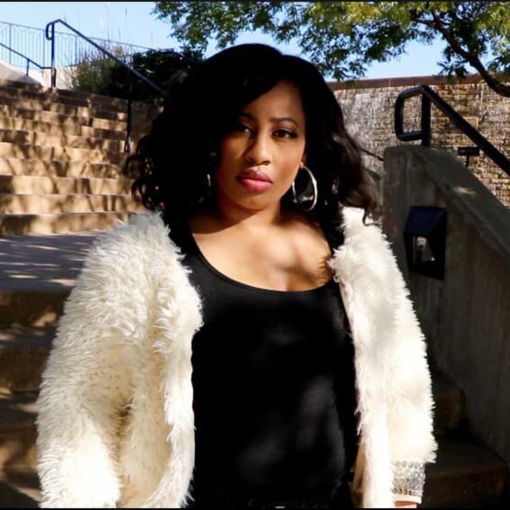 *DONATED* Jessica Simpson Faux Fur Kassidy White Jacket